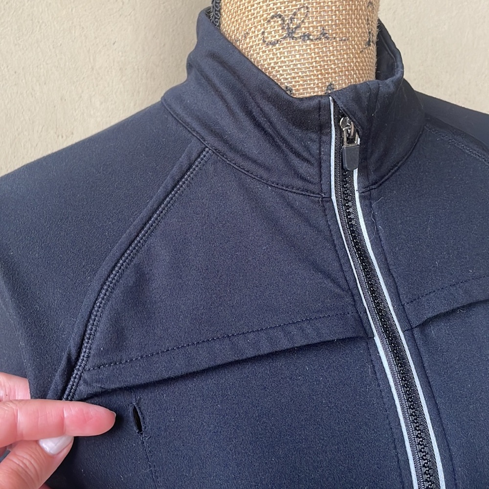 Fabletics “Kimmie” jacket - Picture 5 of 16